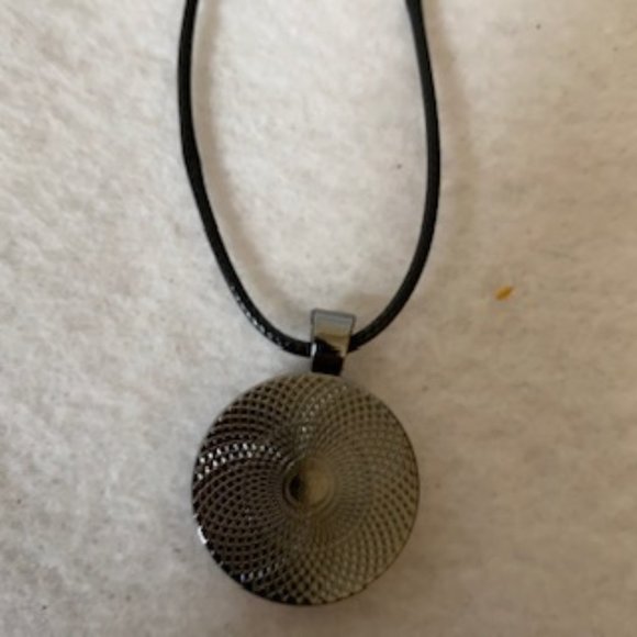 COPY - Abstract Acrylic Art Necklace And Earring Set In Pewter Bezel - Picture 11 of 13